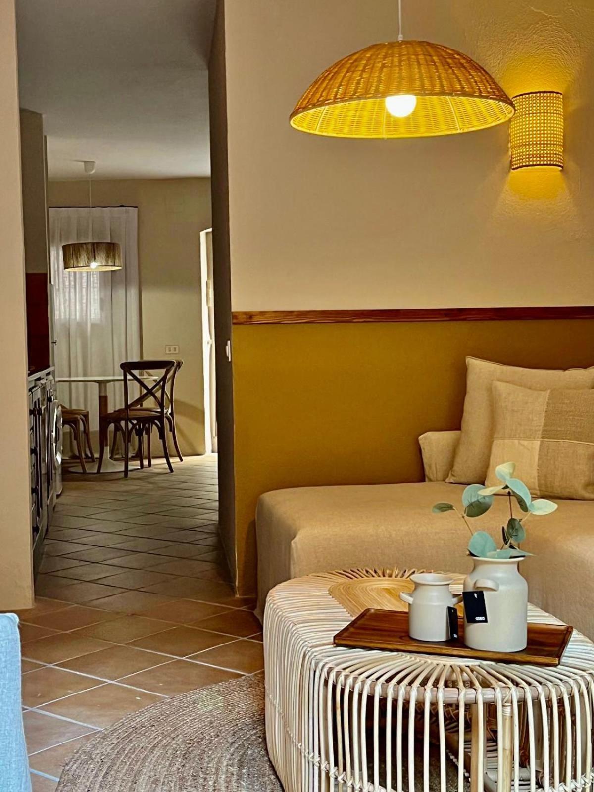 Apartaments Can Gibert Castellón de Ampurias Exterior foto