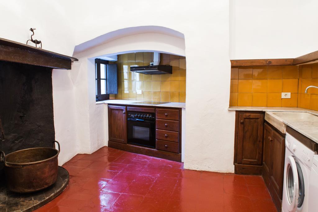 Apartaments Can Gibert Castellón de Ampurias Exterior foto