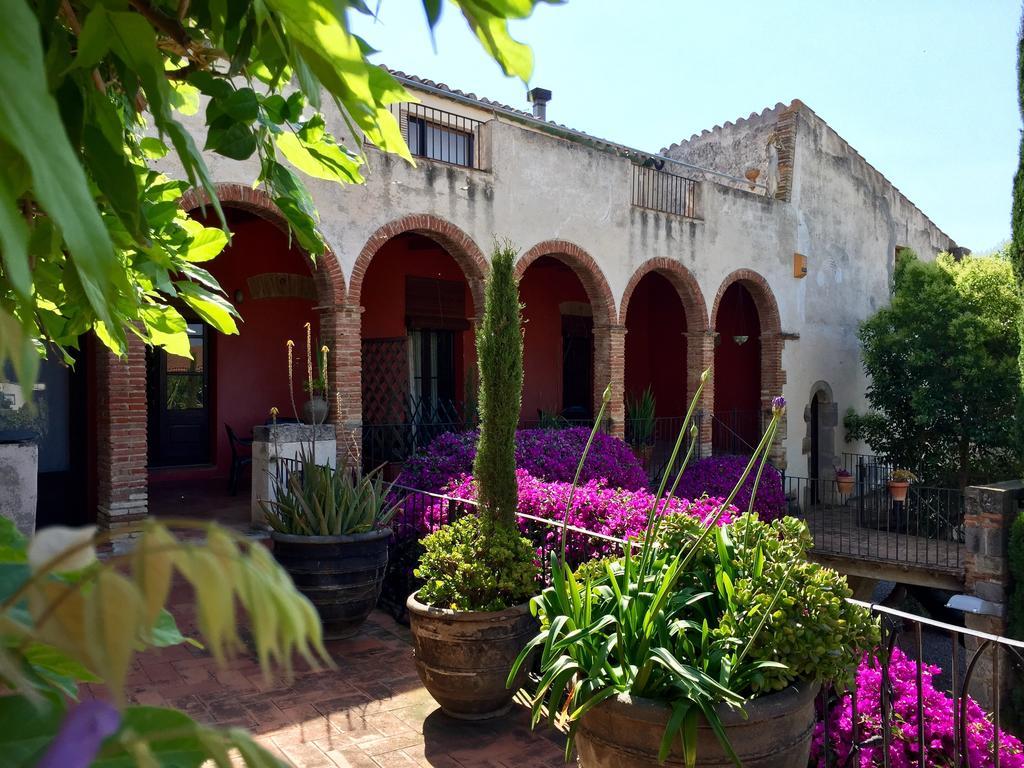 Apartaments Can Gibert Castellón de Ampurias Exterior foto